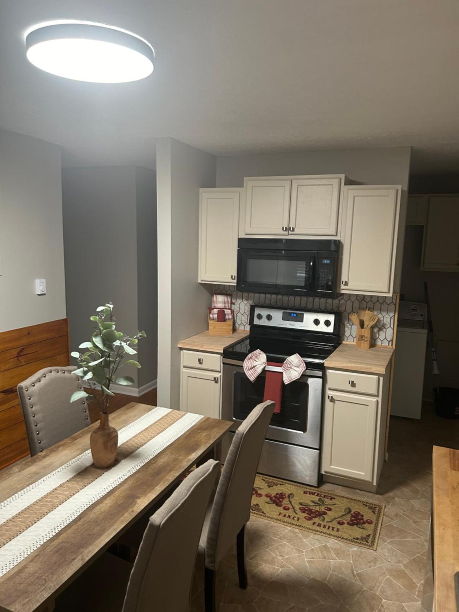 Serene Retreat! 420 Friendly In Designated Area, 3 Minutes To Downtown Richmond Kültér fotó