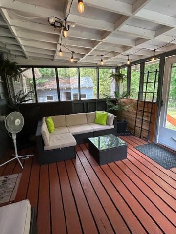 Serene Retreat! 420 Friendly In Designated Area, 3 Minutes To Downtown Richmond Kültér fotó